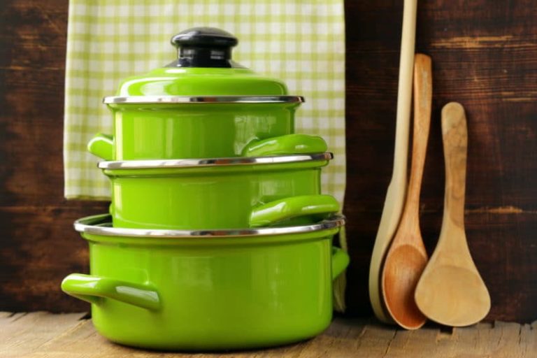 The Safest Cookware Choices for You and Your Family